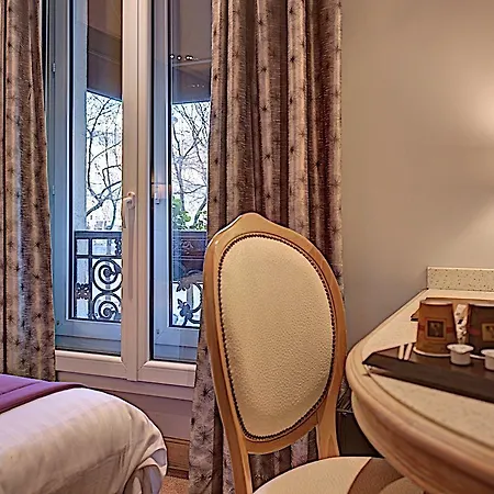 Du Midi Montparnasse Paris