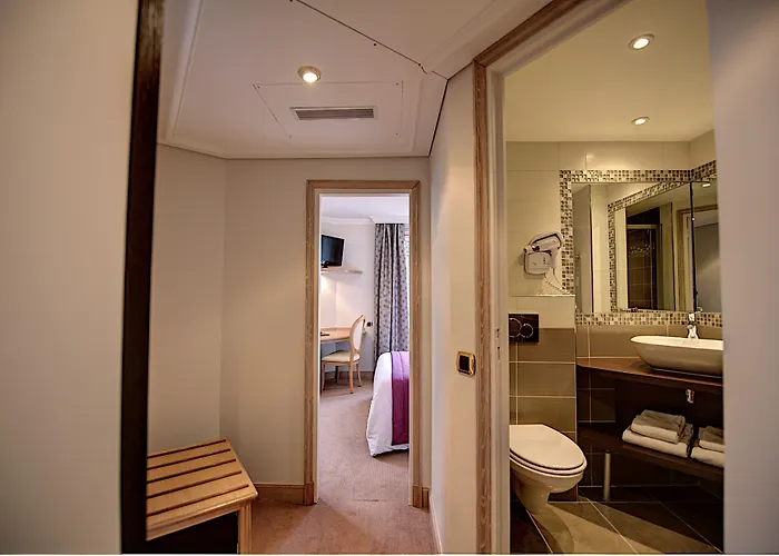 Du Midi Montparnasse Hotel