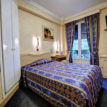 Du Midi Montparnasse מלון 3*